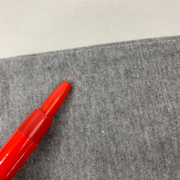 HOLLISTER CALIFORNIA - Christmas Holiday grey red long-sleeve pullover t-shirt - Picture 7 of 7